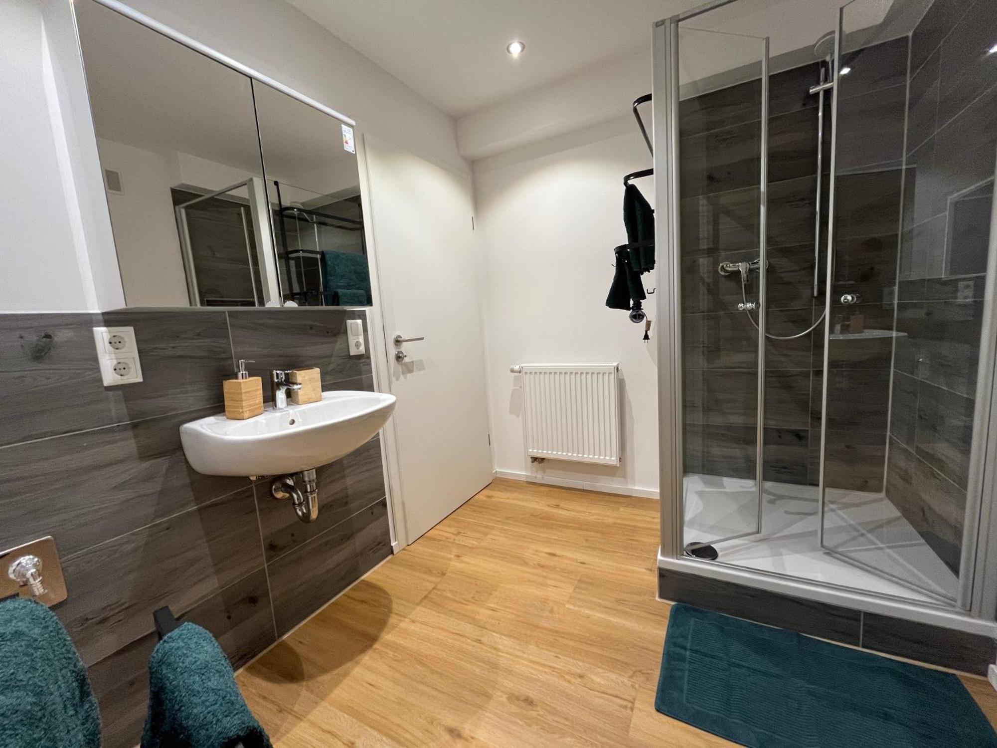 Traumhafte Business & Relax Wohnung Direkt Im Stadtkern Oettingens By Elation Homes Oettingen in Bayern Εξωτερικό φωτογραφία