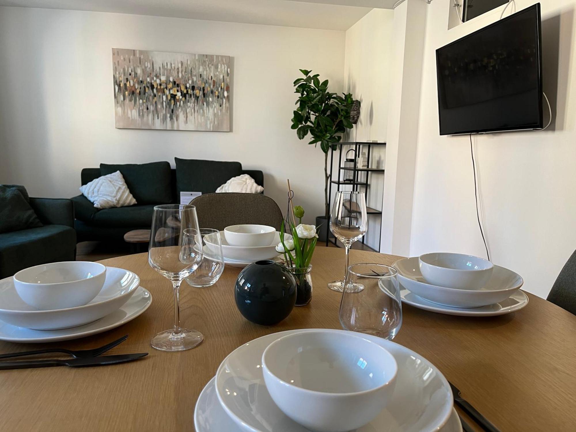 Traumhafte Business & Relax Wohnung Direkt Im Stadtkern Oettingens By Elation Homes Oettingen in Bayern Εξωτερικό φωτογραφία